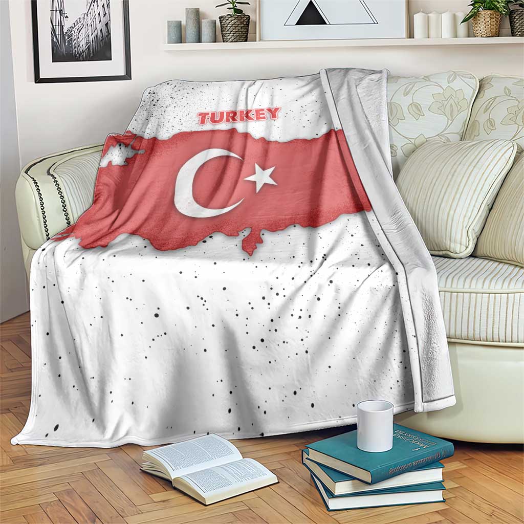 Turkey Flag Map Red and White Blanket with National Symbol