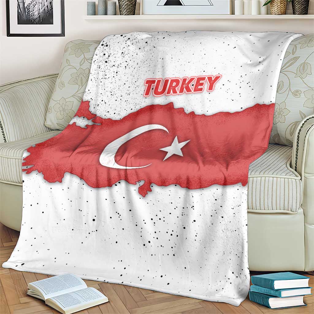 Turkey Flag Map Red and White Blanket with National Symbol