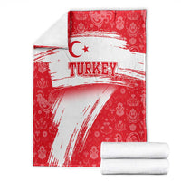 Turkey National Flag and Pattern Design Blanket with Red Brush Stroke Effect