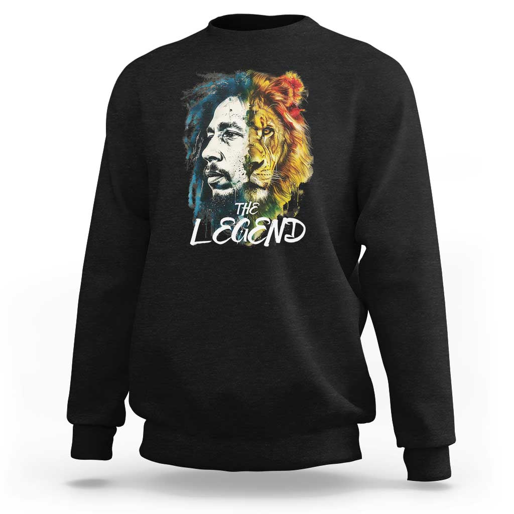 Men's black crewneck sweatshirt with long sleeves and Lion “The Legend” graphic