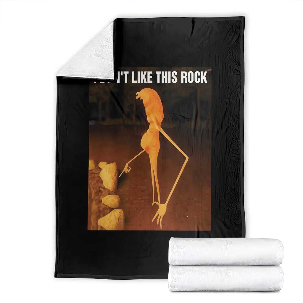 Marcus The Worm Christmas Throw Blanket I Don't Like This Rock Funny Meme - Wonder Print Shop