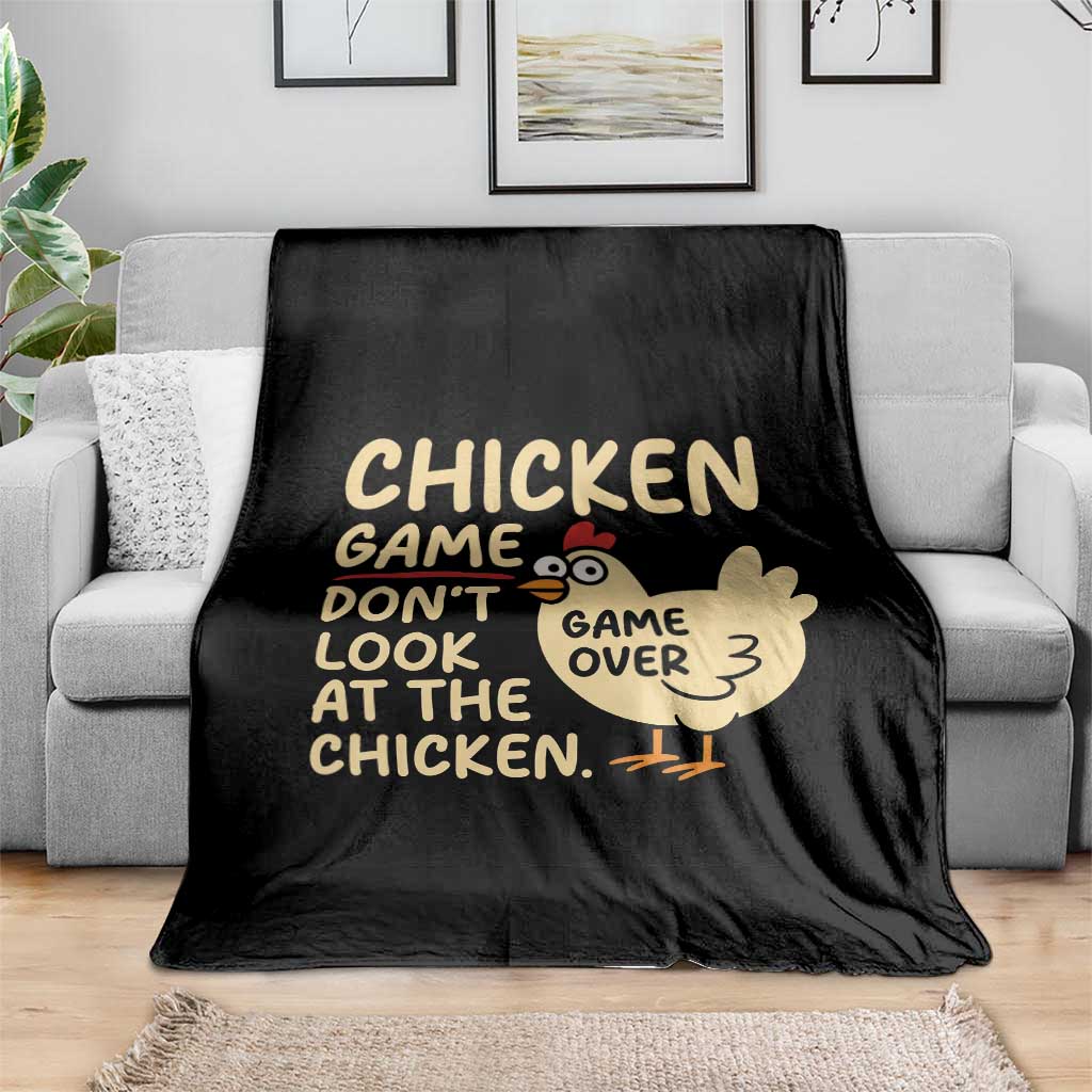 Funny Chicken Game Dont Look At The Chicken Throw Blanket - Wonder Print Shop