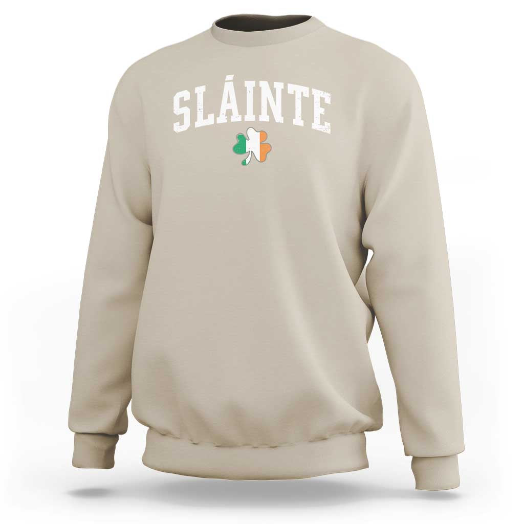 Men's crewneck sweatshirt, sand color, 'SLAINTE' shamrock graphic on front