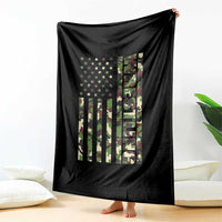 Wrestling American Flag Camo Wrestler Throw Blanket