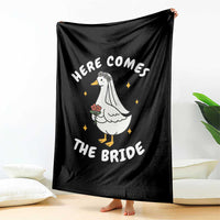 Silly Goose Bride Throw Blanket Funny Goose Lovers - Wonder Print Shop