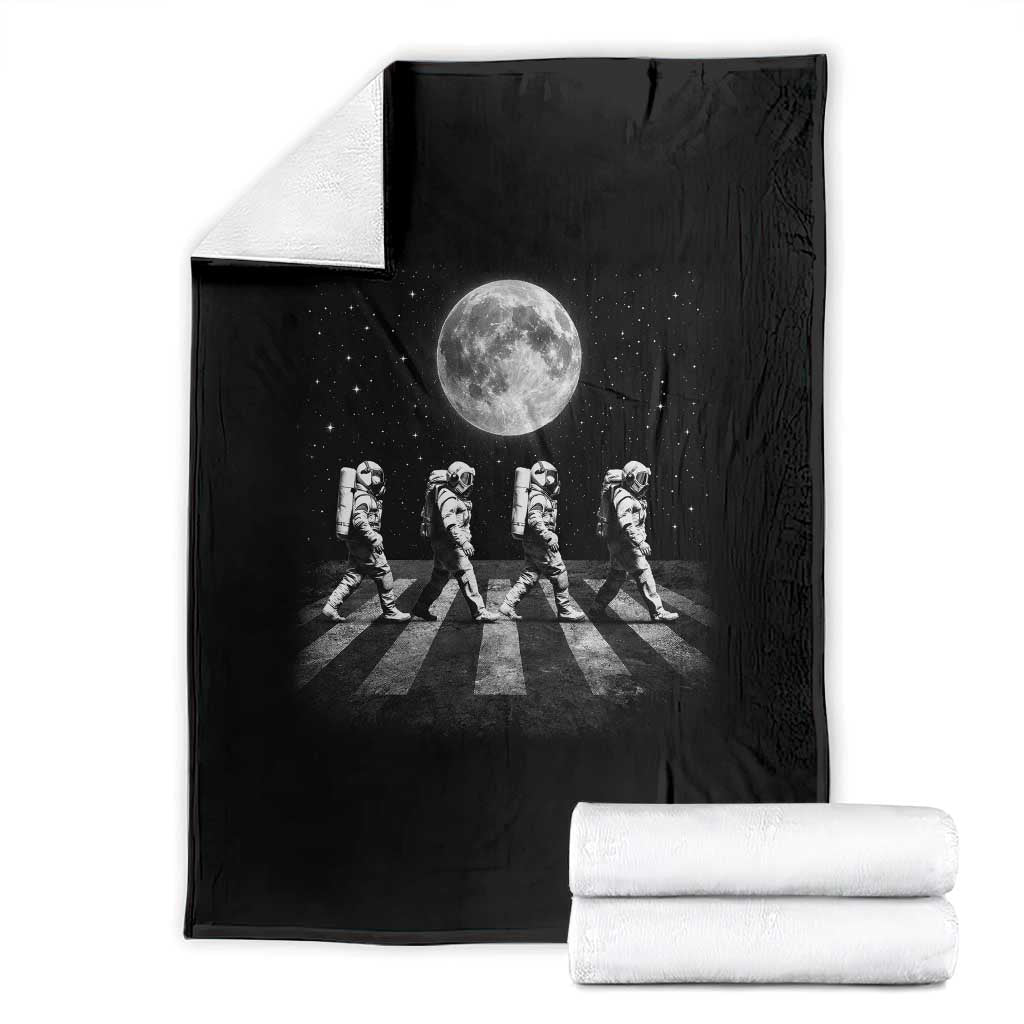 Astronauts Walking In Space Galaxy Moon Planet Throw Blanket