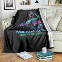 Iceland Total Solar Eclipse 2026 Throw Blanket August 12 Eclipse Totality Chaser Aurora Northern Lights