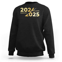 Black crewneck sweatshirt with “2025” New Year graphic on the front.