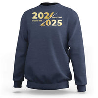 Navy crewneck sweatshirt with “2025” New Year graphic on the front.