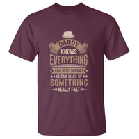 Men's graphic T-shirt, maroon with 'Daddy Knows Everything' front text print