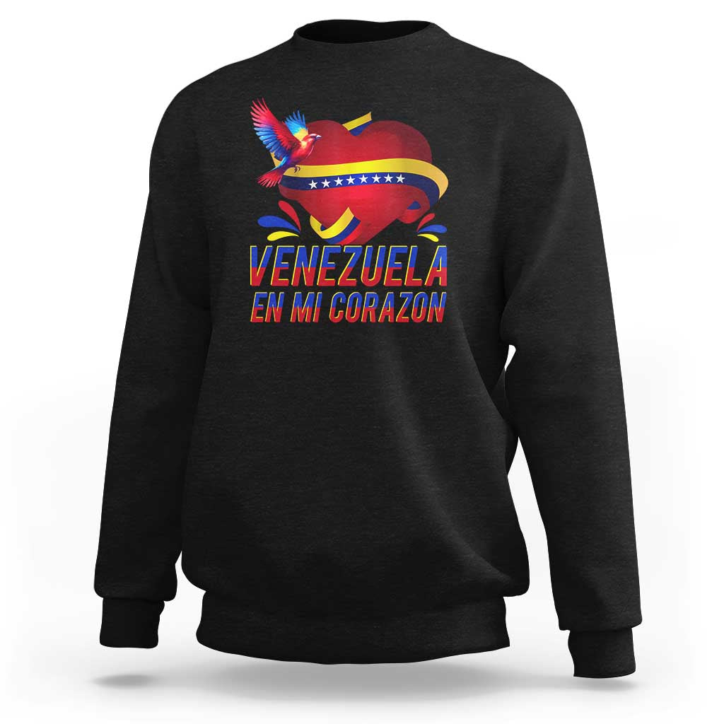 Venezuelan Pride Sweatshirt Venezuela En Mi Corazon Heart Flag Bird - Wonder Print Shop