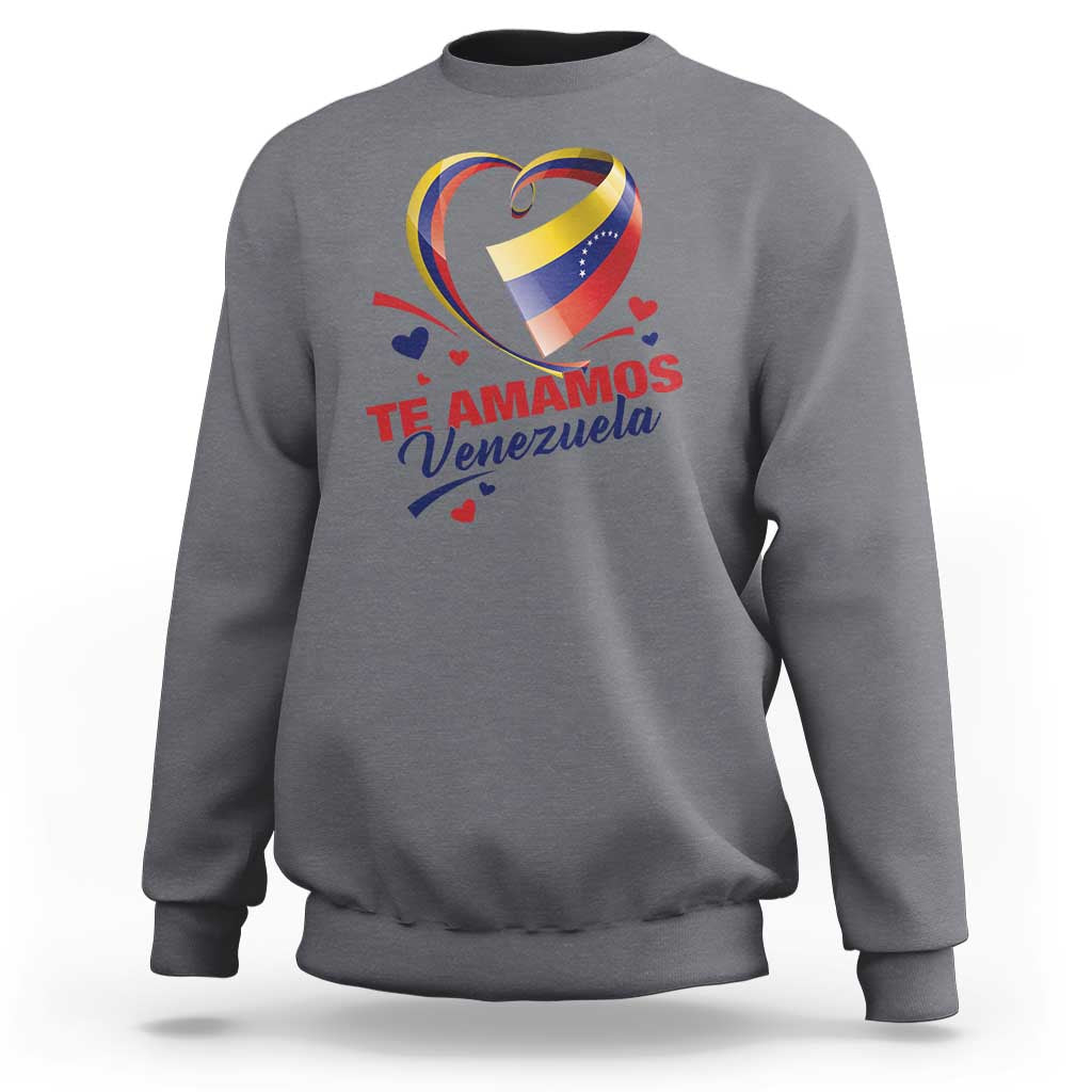 Venezuelan pride sweatshirt, charcoal gray, front graphic with heart and “Te Amamos Venezuela” text.