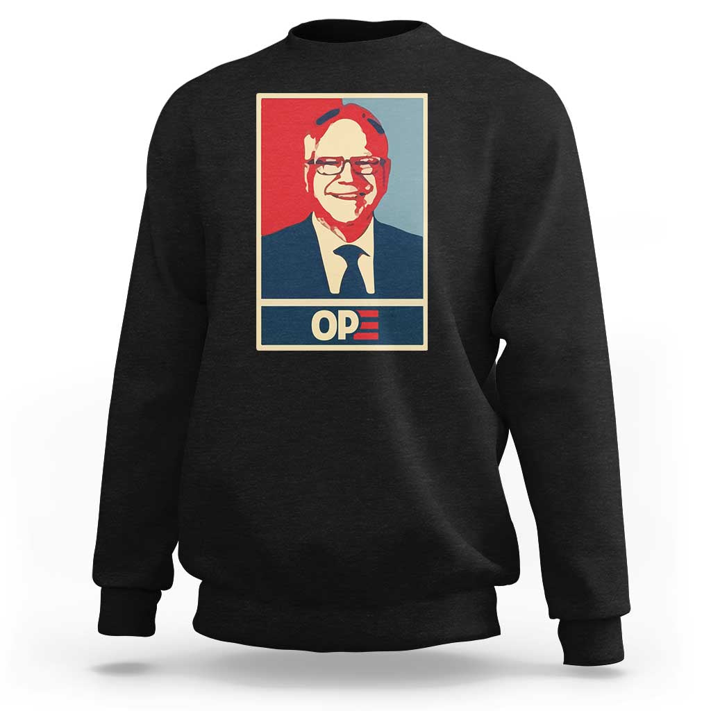 Black sweatshirt with crew neck and front OP graphic portrait
