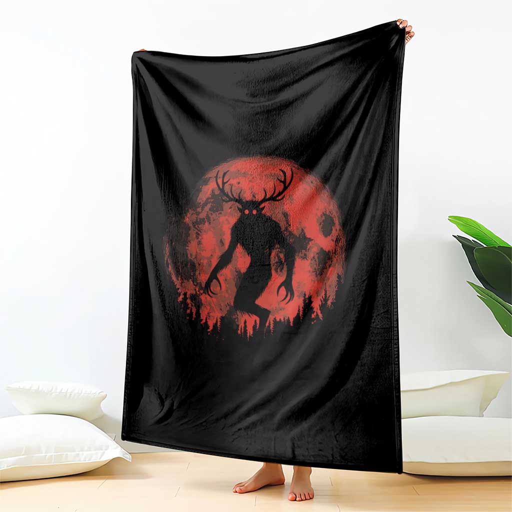 Wendigo Monster Throw Blanket Skinwalker Night Stroll Cryptid Full Moon Evil Monster - Wonder Print Shop