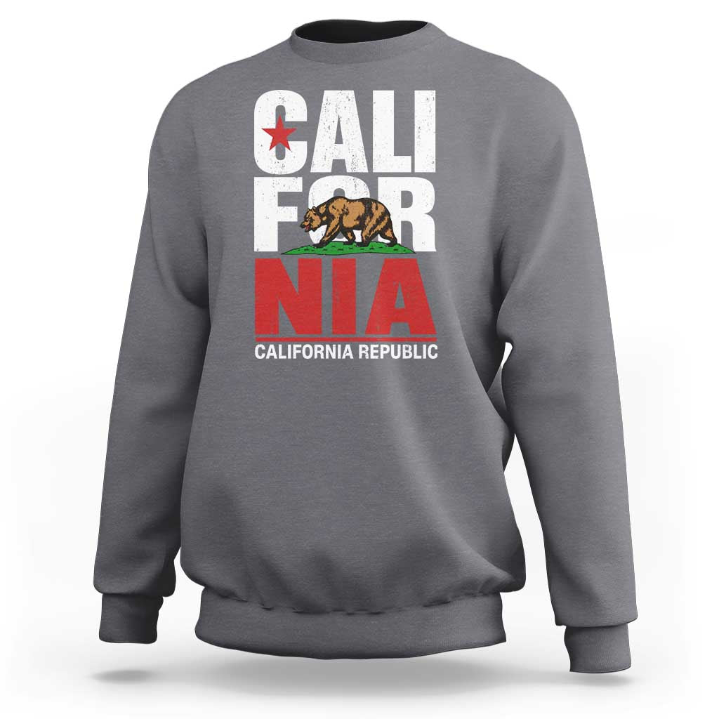California Republic Flag Bear Sweatshirt Distressed Calif State Pride Graphic