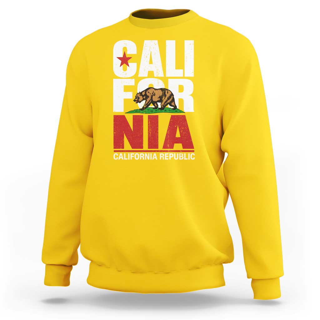 California Republic Flag Bear Sweatshirt Distressed Calif State Pride Graphic