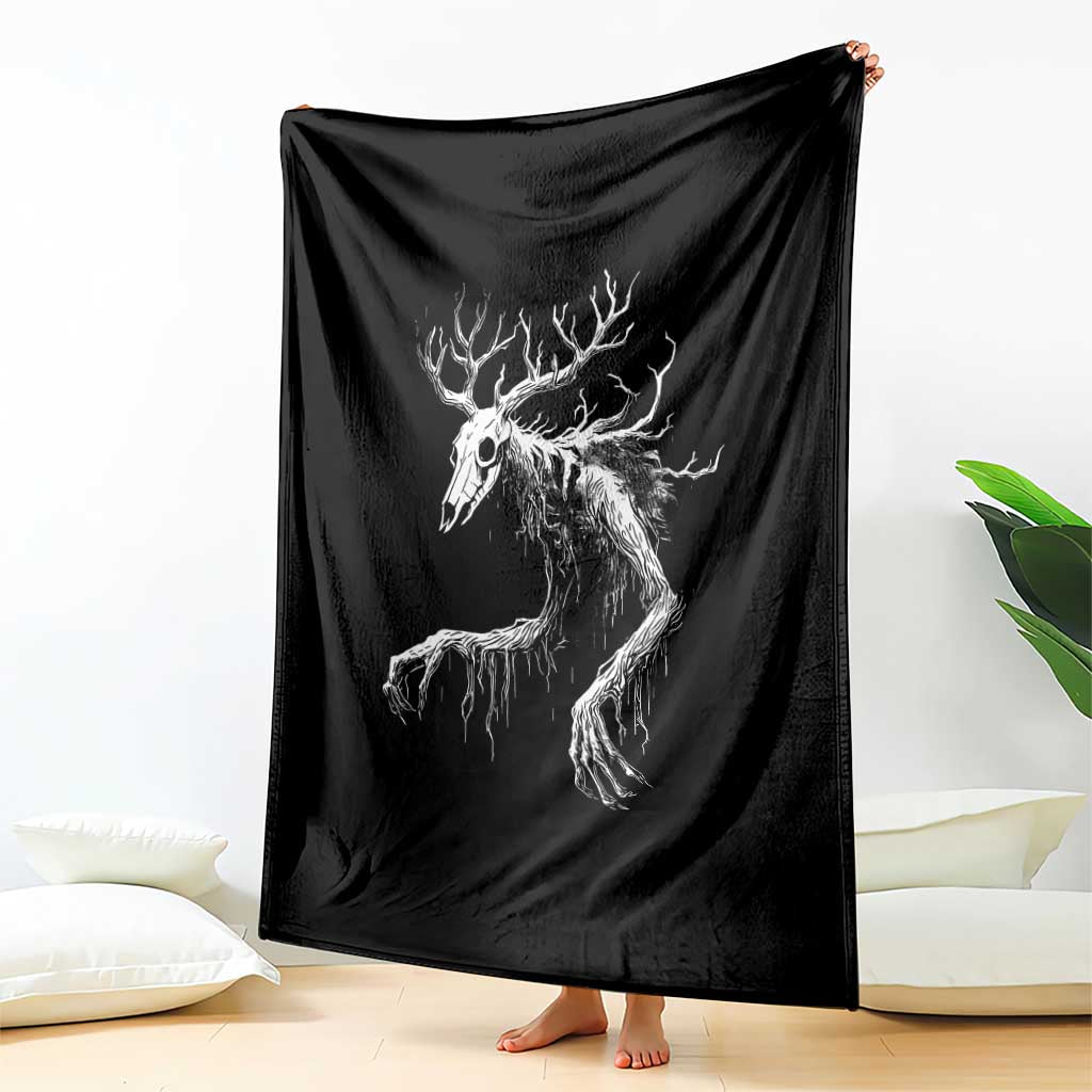 Wendigo Monster Skinwalker Mythical Cryptid Throw Blanket - Wonder Print Shop