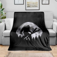 Funny Skiing Bigfoot Ski Winter Sport Moon Throw Blanket - Wonder Print Shop