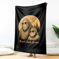 Vintage Best Dad Ever Bigfoot Papa Fathers Day Throw Blanket