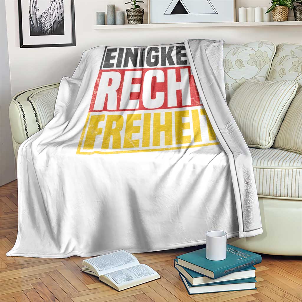 Proud Germany Throw Blanket Einigkeit Recht Freiheit German Flag - Wonder Print Shop