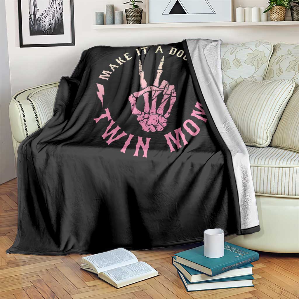 Twin Mom Throw Blanket Make It A Double Expecting Twins Mothers Day