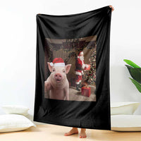 Funny Christmas Pig Selfie With Santa Gift Throw Blanket - Wonder Print Shop
