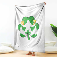 St Patricks Day Bigfoot Shamrock Throw Blanket Six Seven Meme