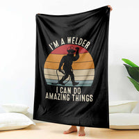 Funny Bigfoot Welding Gift Throw Blanket I Can Do Amazing Things With A Welder