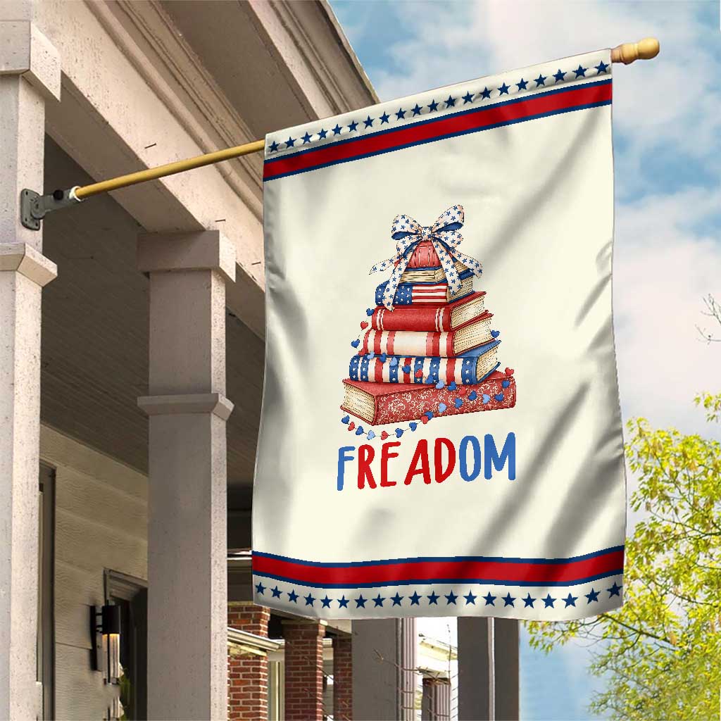 Funny Book Lover Gift Patriotic Garden Flag Freadom
