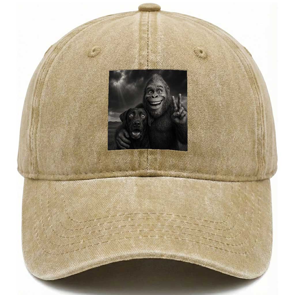 Cute Labrador Selfie With Bigfoot Washed Cotton Baseball Cap Funny Cryptid