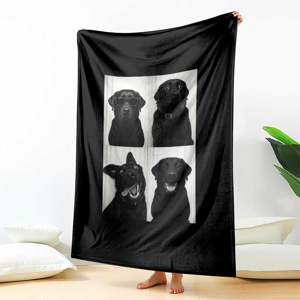 Funny Black Lab Throw Blanket Photobooth Selfie Dog Mom Gift - Wonder Print Shop