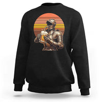 Funny Medieval Renaissance Drinker Sweatshirt Vintage Knight In Armor Beer Lover