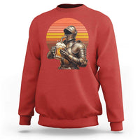 Funny Medieval Renaissance Drinker Sweatshirt Vintage Knight In Armor Beer Lover
