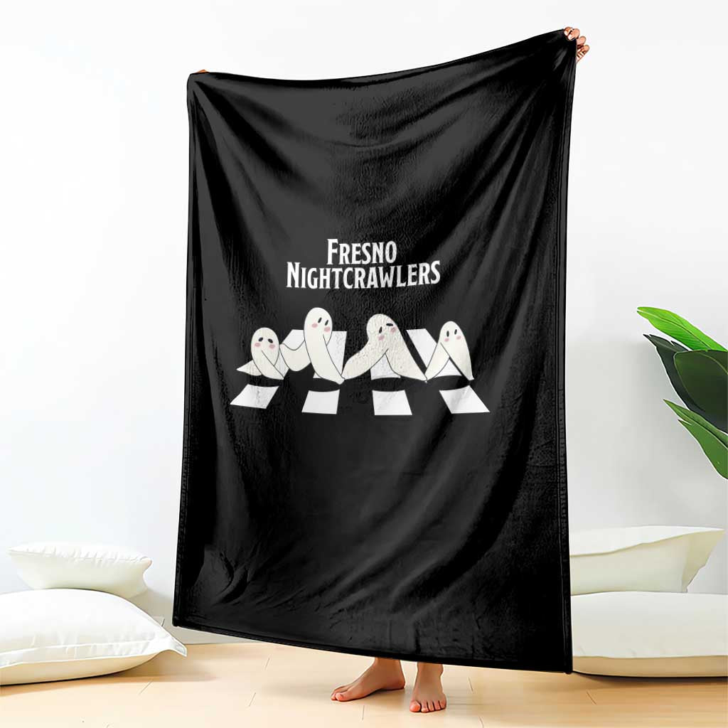 Fresno Nightcrawler Throw Blanket Folklore Gothic Horror Cryptid Gift - Wonder Print Shop