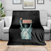 Statue Of Liberty Justice For Alex Pretti Tribute Gift Throw Blanket