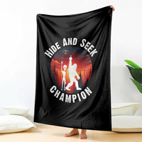 Hide And Seek Champion Throw Blanket Funny Bigfoot And Alien Lover Gift - Wonder Print Shop