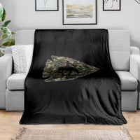 Arrowhead Hunter Native American Camouflage USA Flag Throw Blanket