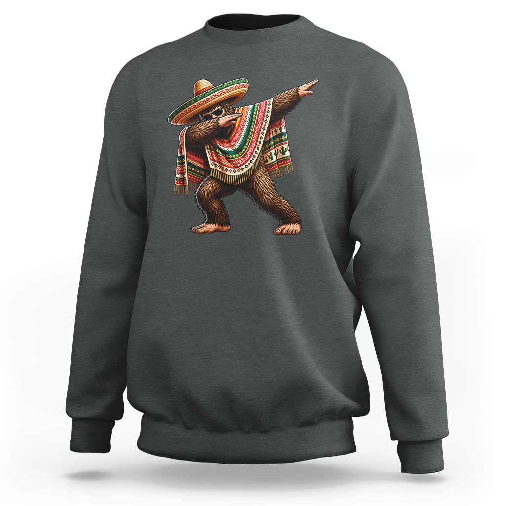 Funny Bigfoot Dabbing Cinco De Mayo Fiesta Sweatshirt
