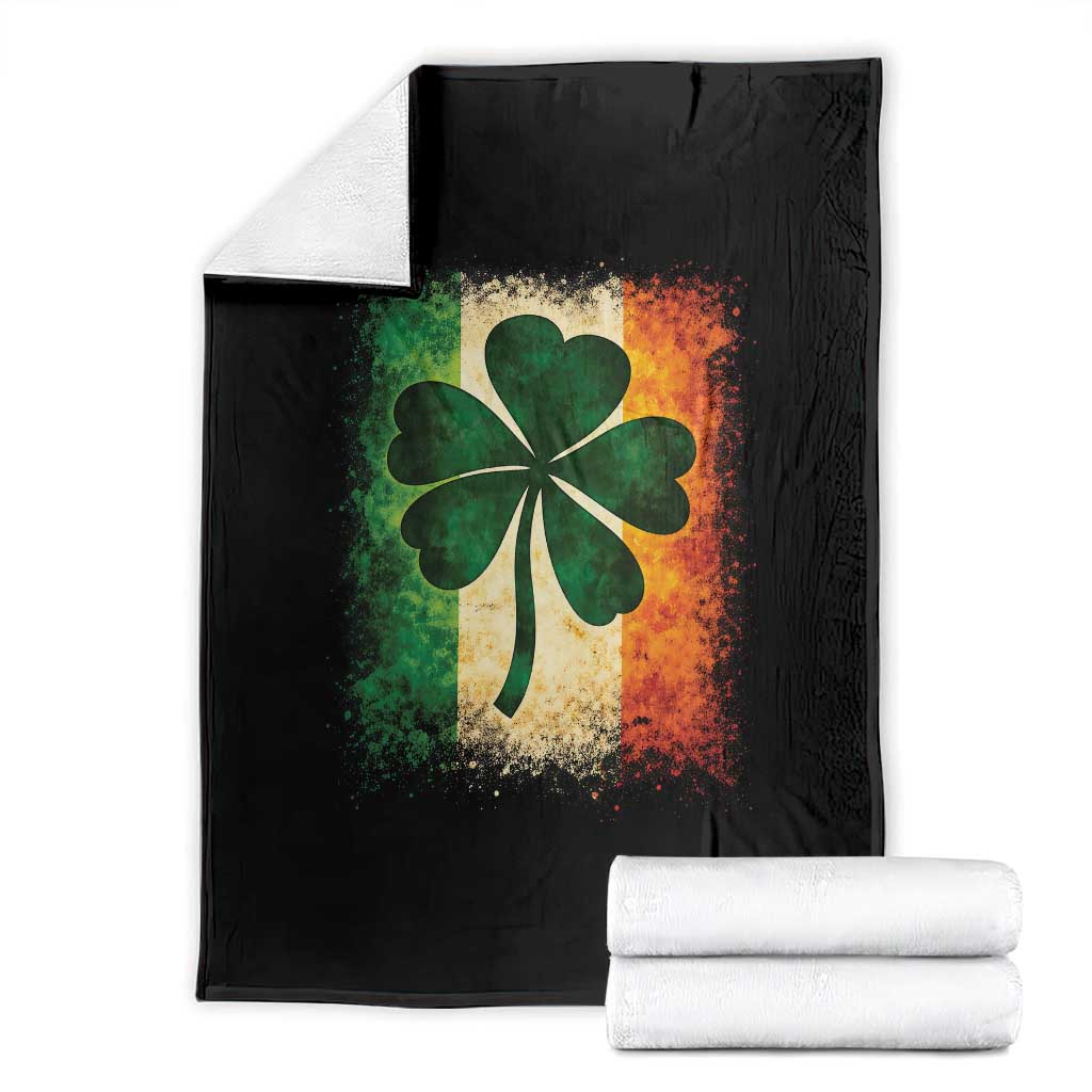 Retro Ireland Shamrock Irish Flag St Patricks Day Throw Blanket