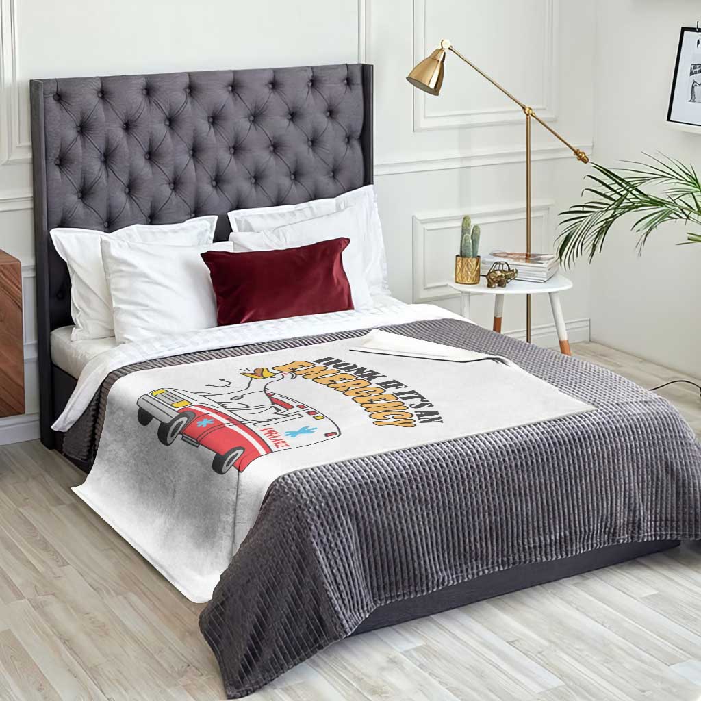 Registered Goose Nurse Throw Blanket Honk If It Is An Emergency - Wonder Print Shop