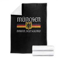 Munich München Germany Deutschland Oktoberfest German Flag Eagle Throw Blanket