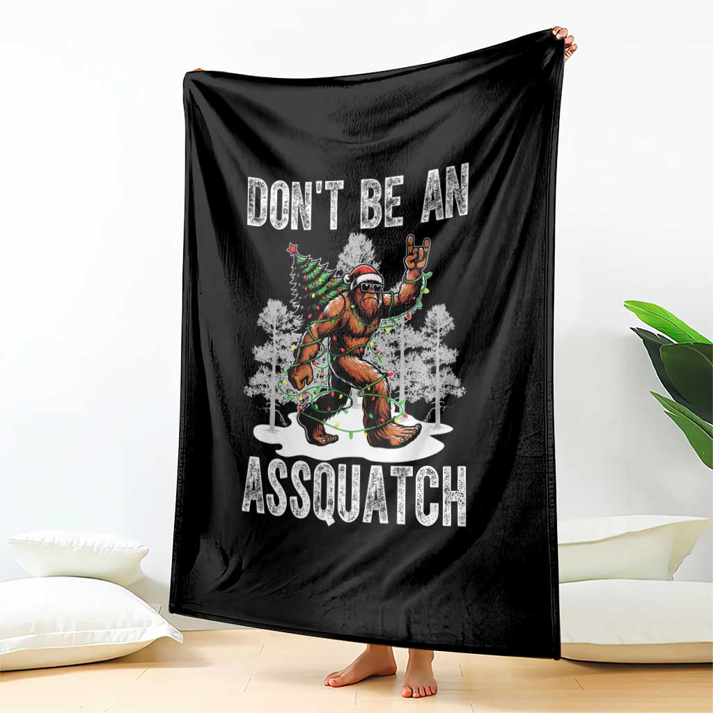 Funny Bigfoot Christmas Throw Blanket Do Not Be An Assquatch - Wonder Print Shop