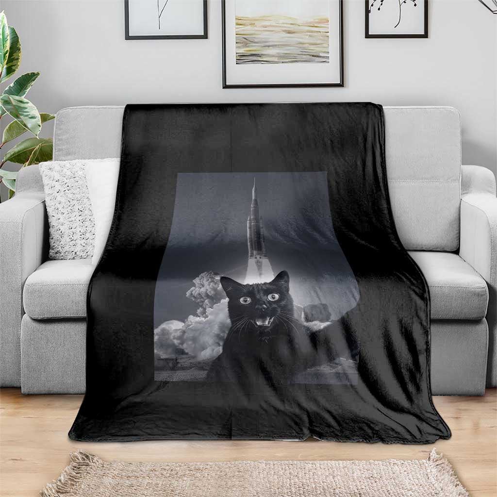 Funny Black Cat Selfie Throw Blanket Back To The Moon Mission 2026