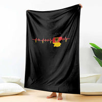 Deutschland Flag Eagle Vintage German Heritage Pride Throw Blanket