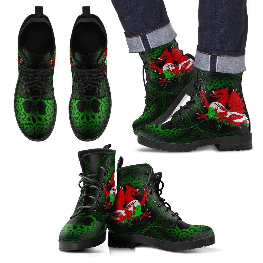 Green Wales dragon print lace-up boots, high-top with black sole and red/white pattern