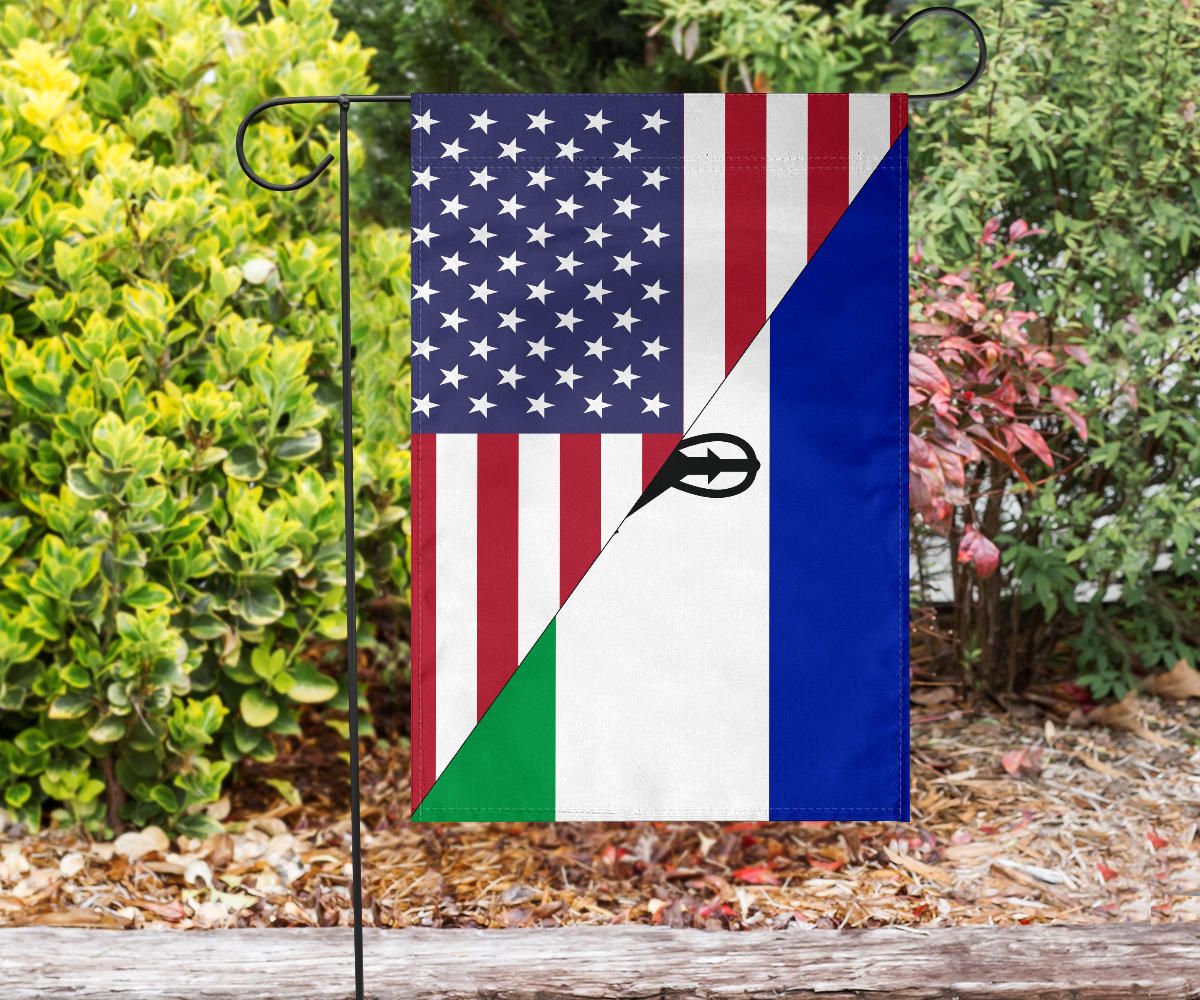 us-flag-with-lesotho-flag