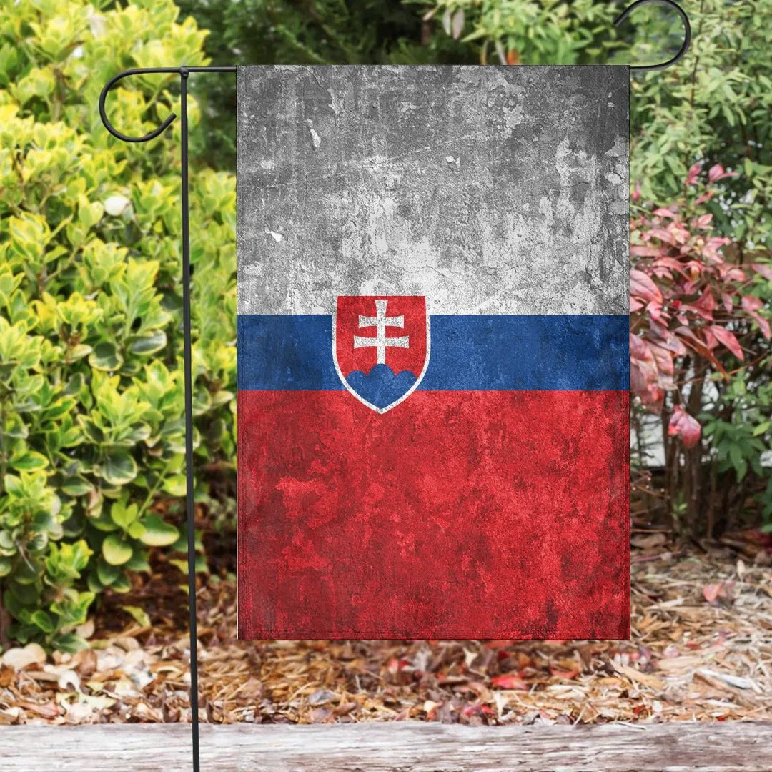 slovakia-garden-flag-house-flag-grunge-style