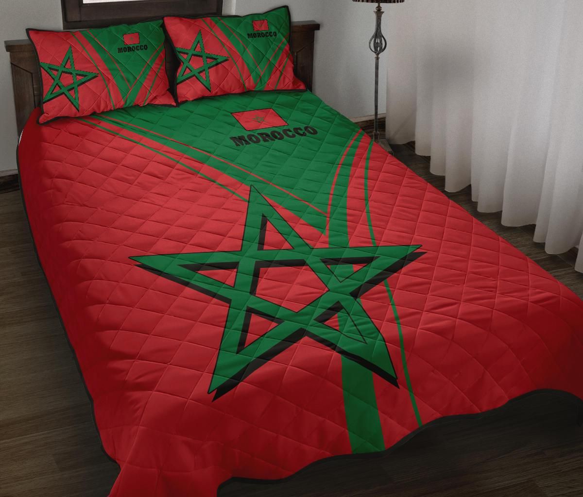Red and green Moroccan quilt bed set with large star motif and matching pillow cases
