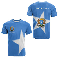 Blaues T-Shirt mit Somalia-Logo und weißem Stern-Design, Rückansicht mit Wappen