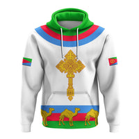Weiße Hoodie mit grüner Kapuze, zentrales Eritrea-Kreuzflaggen-Printmotiv mit Kamele unten
